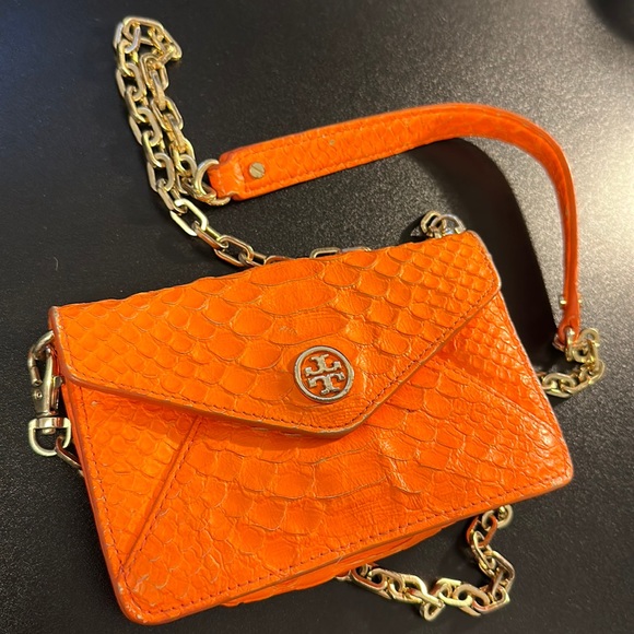 Tory Burch Handbags - Rare orange Tory Burch purse